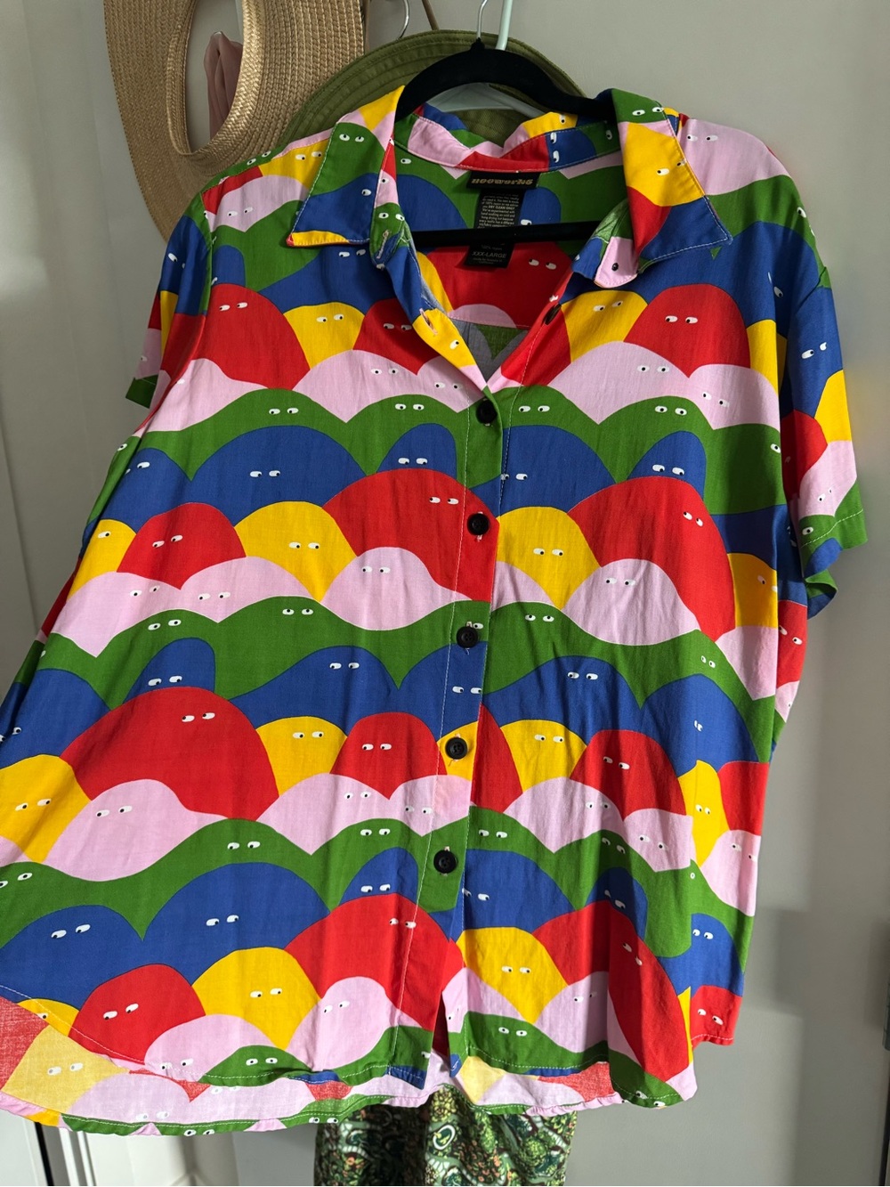 Nooworks Joyce Shirt in Rainbow Lump Short Sleeve Button-Down size 3X - Picture 7 of 9